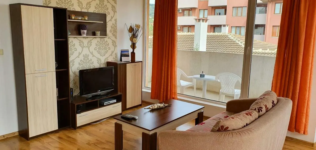 Spacious Suite Sotira Varna